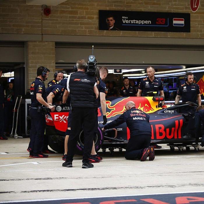 Red Bull 'amazed' by freak Verstappen suspension failure at Austin