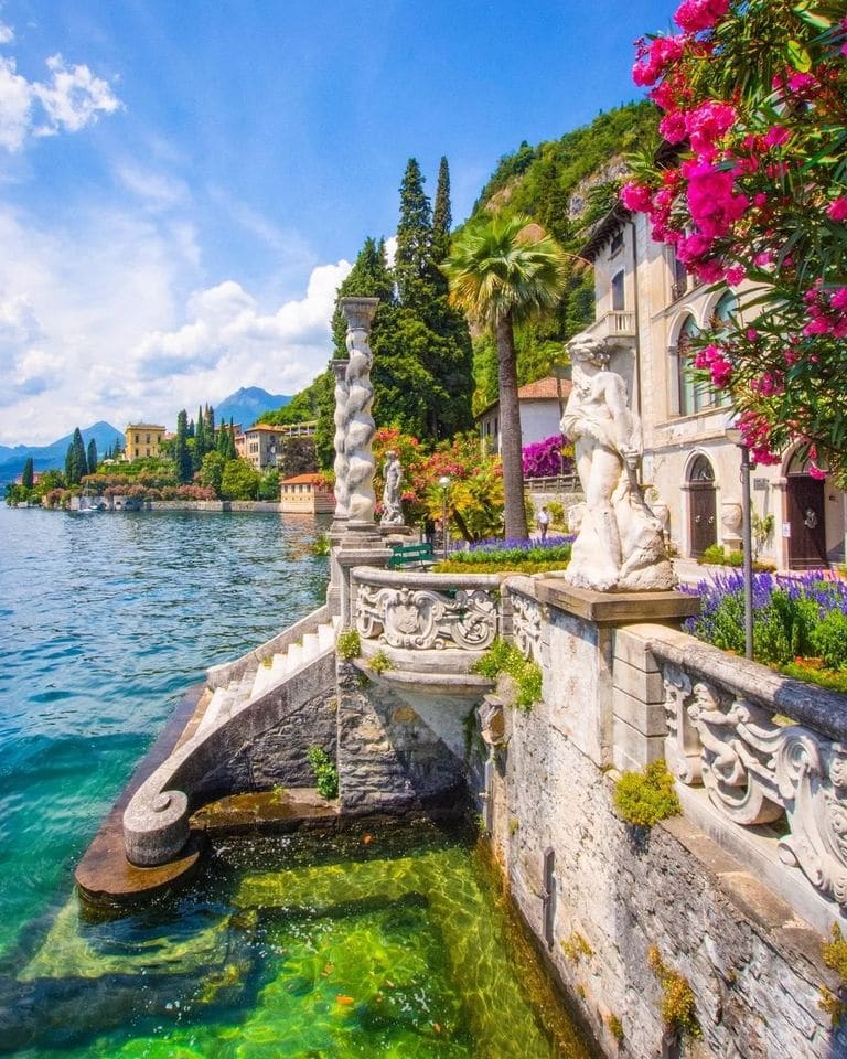 I was amazed at the beauty of Lake Como -North Italy
