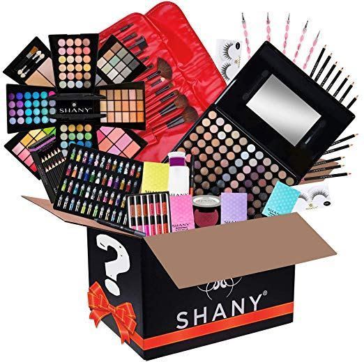 Best Makeup Kits of 2019: The Utmost Buying & Review Guide