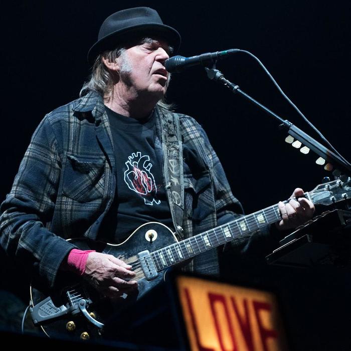 Neil Young Takes Serious Issue With Sponsor of Hyde Park Gig with Bob Dylan