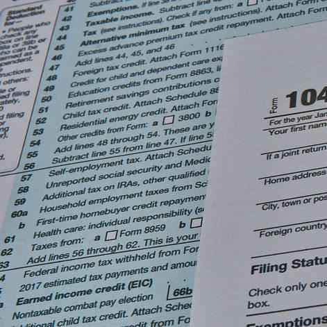 Tips on Deciding Which Tax-Filing Status Is Best for You