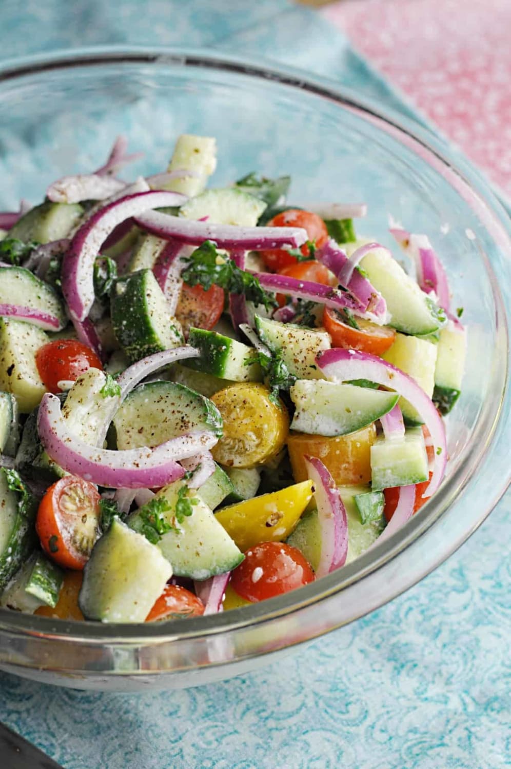 Mediterranean Cucumber Salad with Lemon Dressing