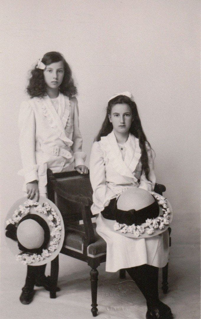 Princesses Xenia and Nina Georgievna of Russia in 1914, great-granddaughters of Emperor Nicholas I, and cousins of the late Duke of Edinburgh.