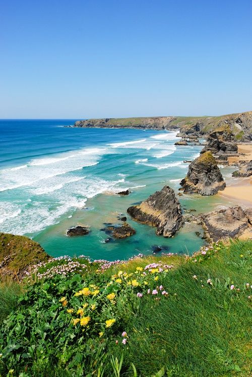 Bedruthan Steps, Cornwall, England - Delicious World and Travel