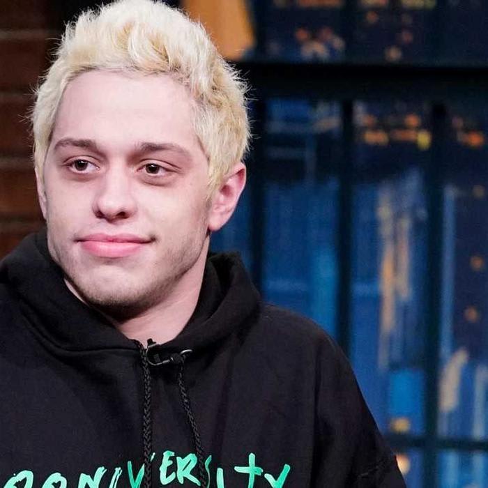 Pete Davidson Appears Briefly On 'SNL' After Posting Worrisome Message