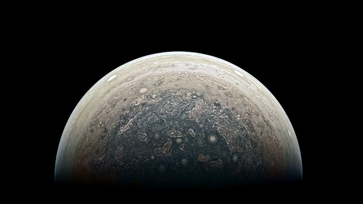 New Close-Up Image of Jupiter's South Pole is Mind-Blowingly Beautiful