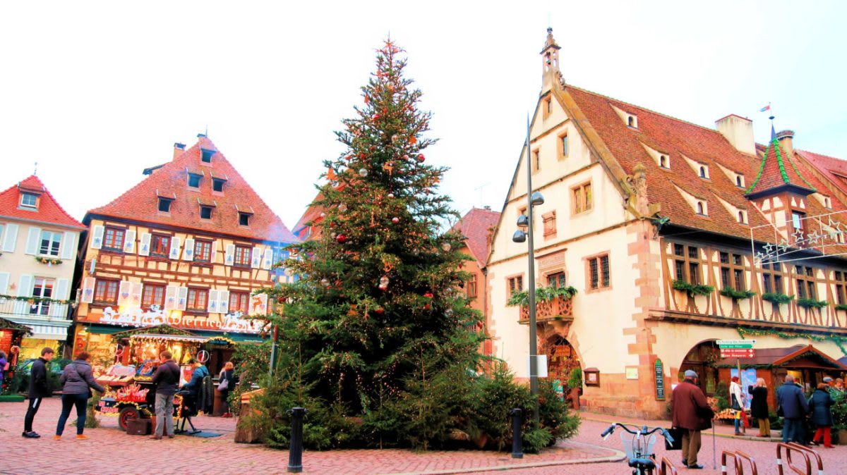 Magical World of Christmas Market in Alsace and Tips for First-time Visitors