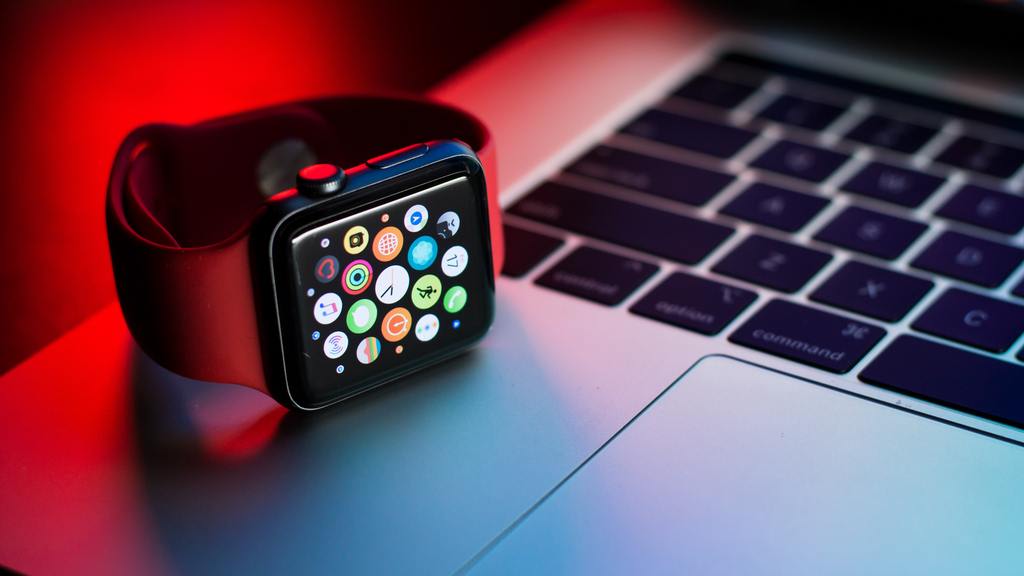 Give your iWatch a Makeover with these Design Bands