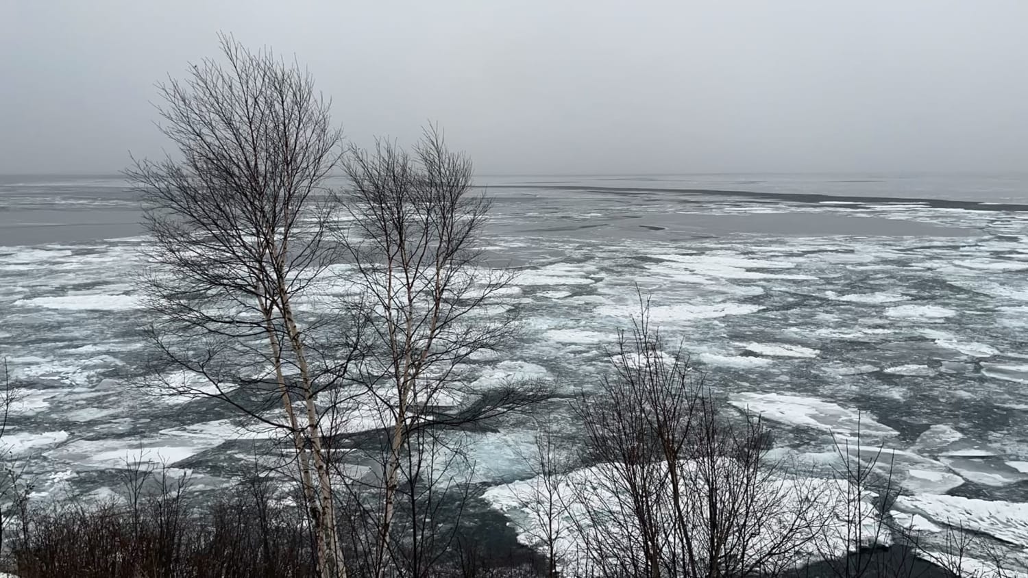 Time lapse of an icy, windy Lake Superior today