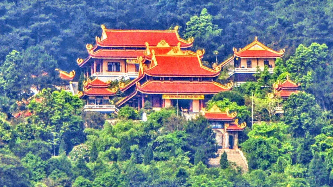 A Zen Monastery in the Mountains of Vietnam | Thiền Viện Trúc Lâm Tây Thiên