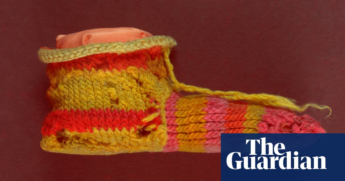 Imaging tool unravels secrets of child's sock from ancient Egypt
