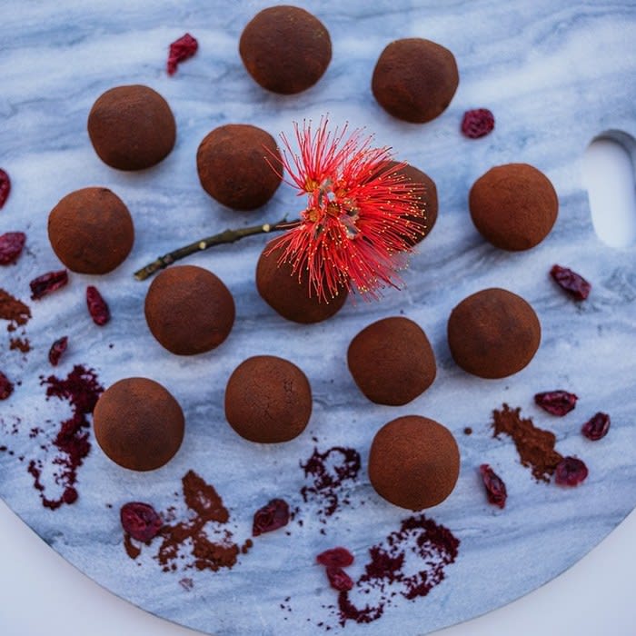 Paleo Chocolate Cranberry Truffles