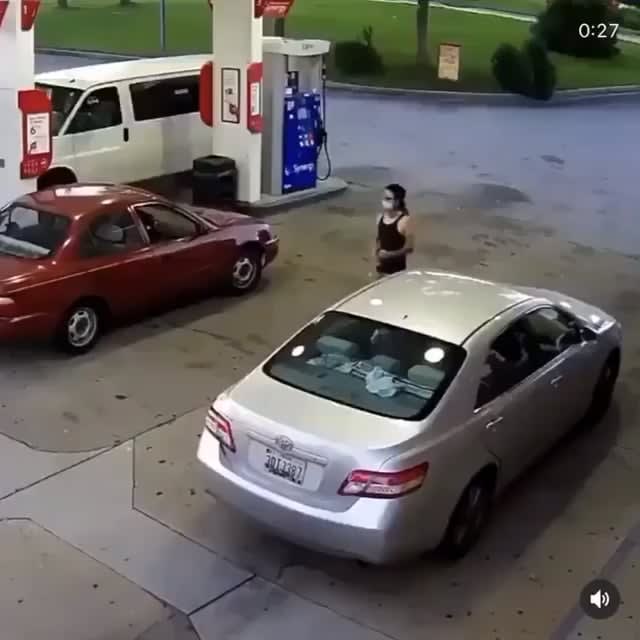 Woman shoots man after getting punched at the gas station