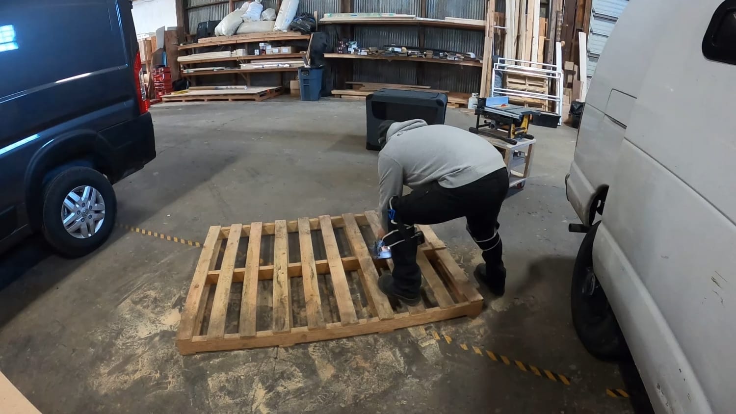 Time Lapse of how I did a pallet epoxy table and then put lights under to shine through. My other post has finished table look with lights on.