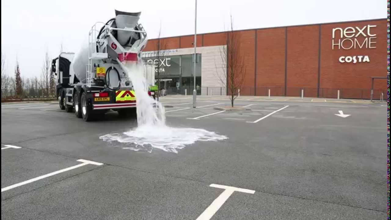New Thirsty Asphalt Soaks Up 4,000L Of Water In Minute