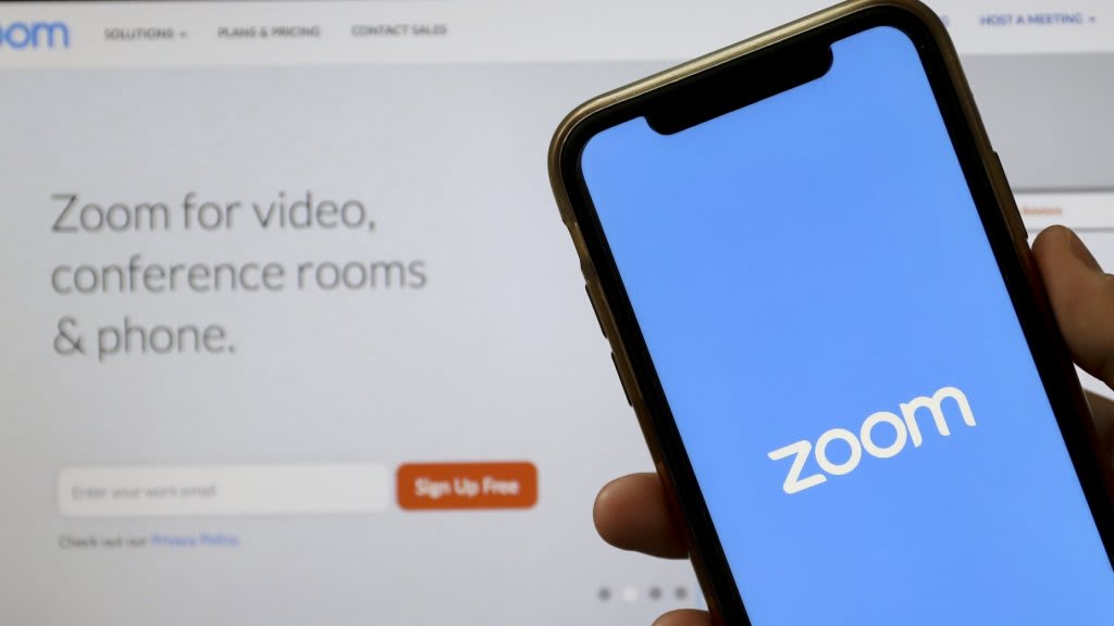 Zoom Will Now Offer End-to-End Encryption to All Users. What That Means to You