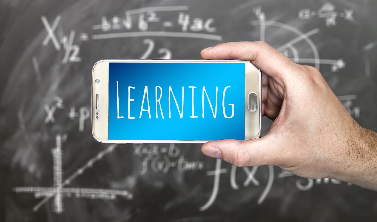 6 eLearning Trends Currently Shaping the Industry