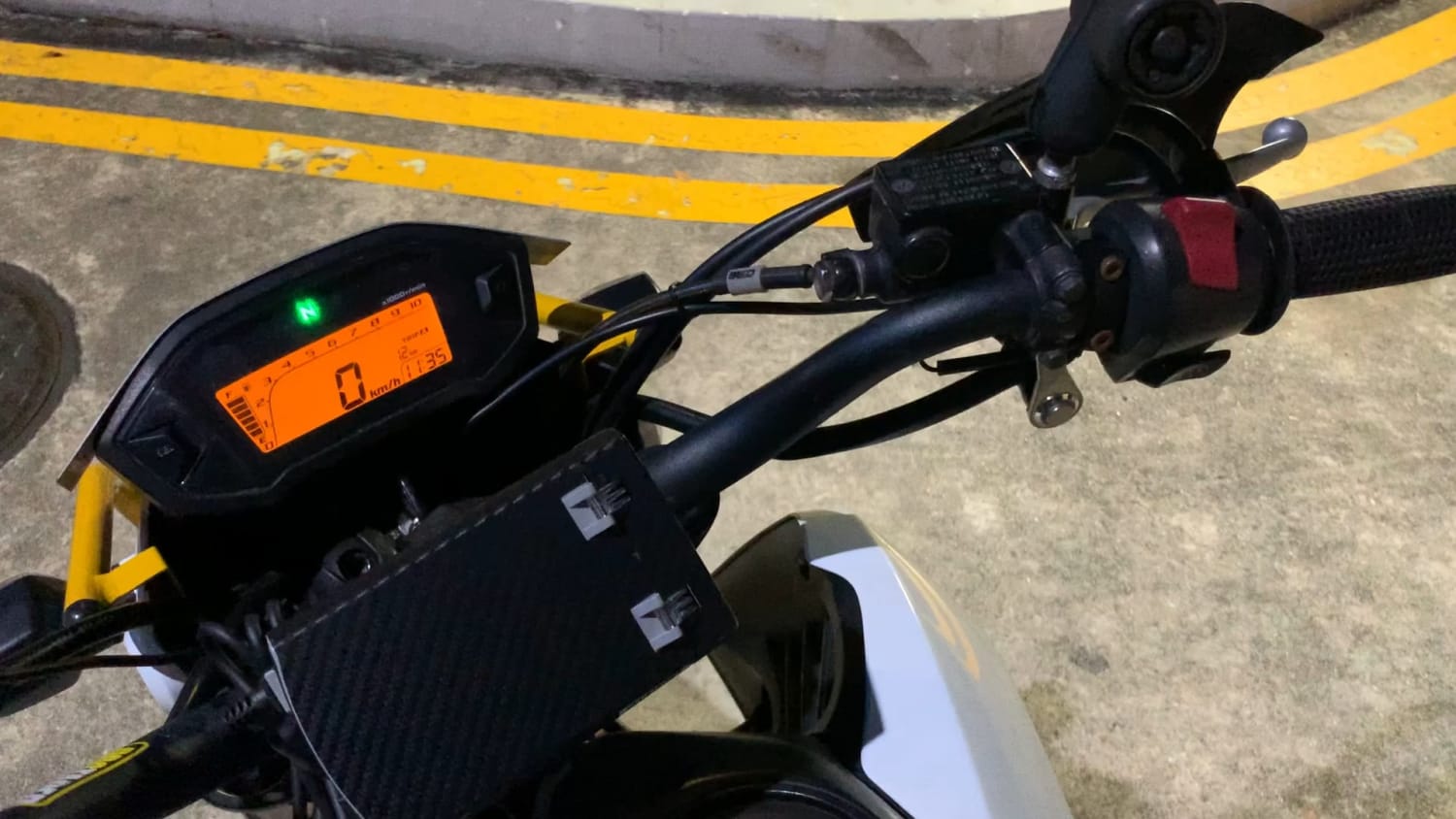 Help the idle for my 2015 grom is set at 1500rmp but sometimes it