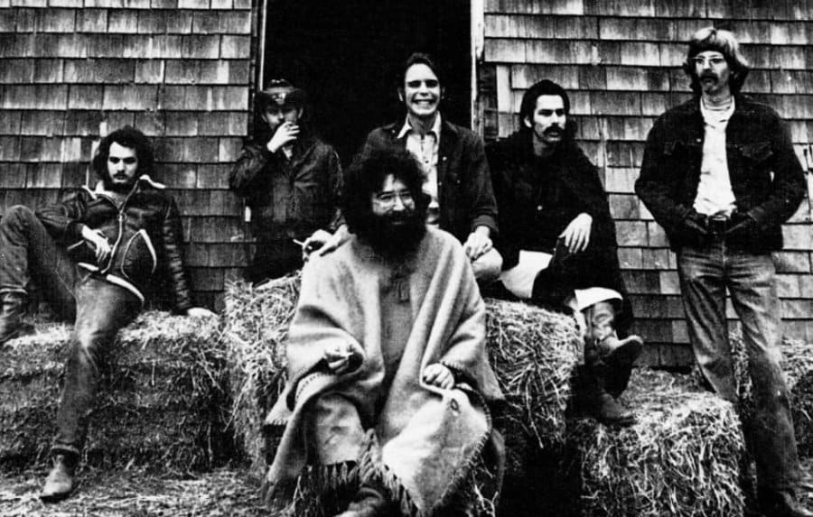 14,566 Grateful Dead concert recordings made available online free