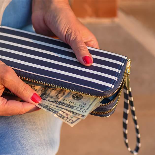 4 things you can do today to improve your finances in 2019