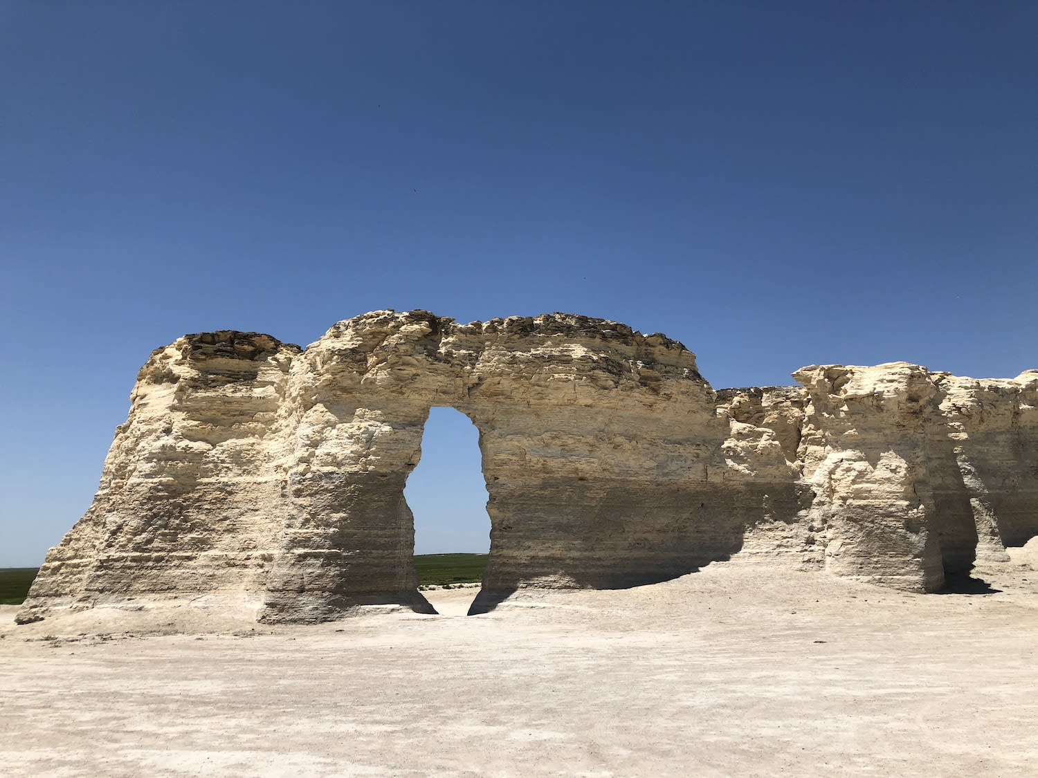 10 Things to Know Monument Rocks, Kansas