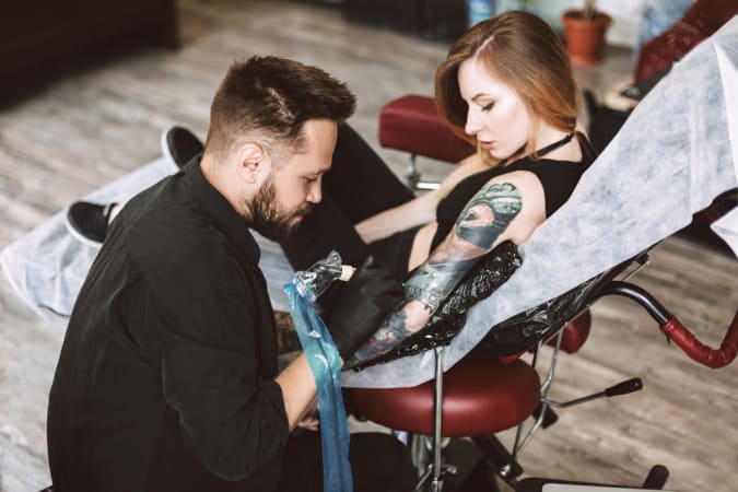 Things Tattoo Artist Wishes You Knew After You Got a Tattoo! - Red Rose Tattooing company