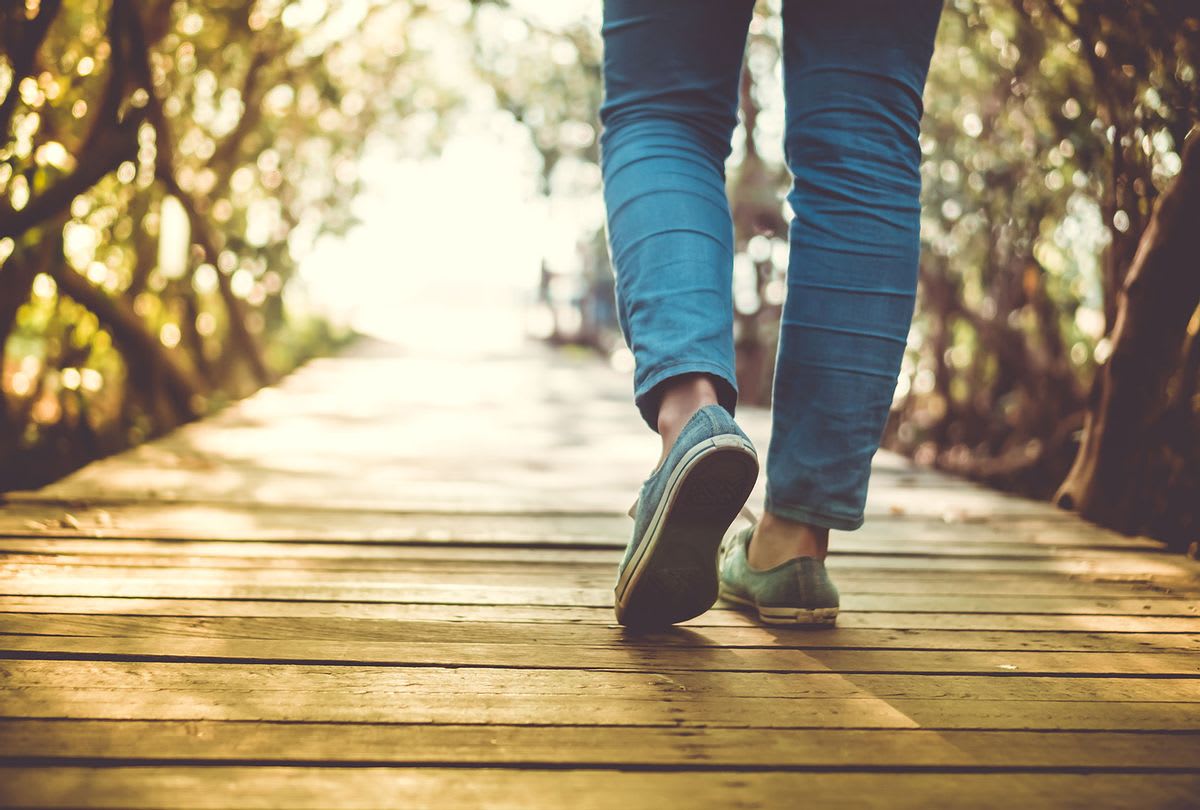 Why is walking so good for the brain? Blame it on the "spontaneous fluctuations"