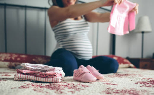 List of Clothes Not to Wear During Pregnancy