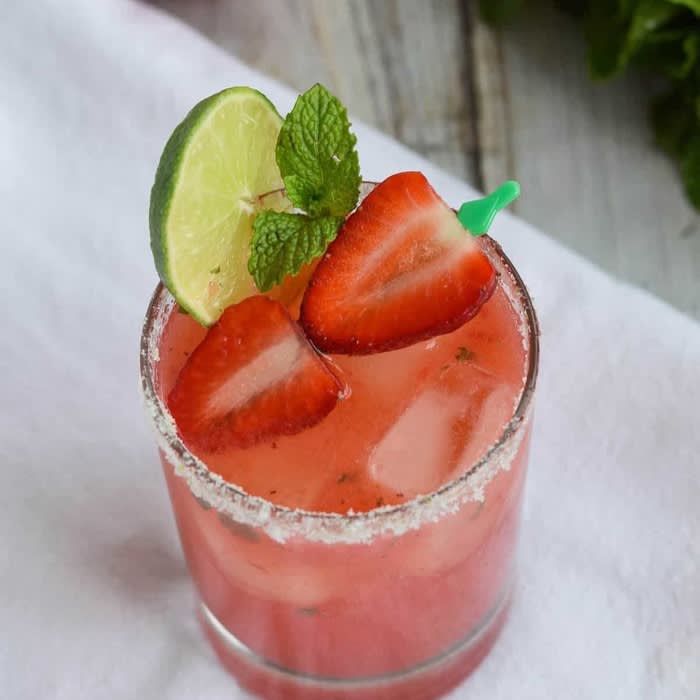 10 Delicious Cocktails for Mother's Day