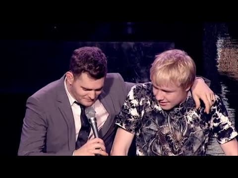 Michael Bublé - Singing with a Fan Live [Extras]