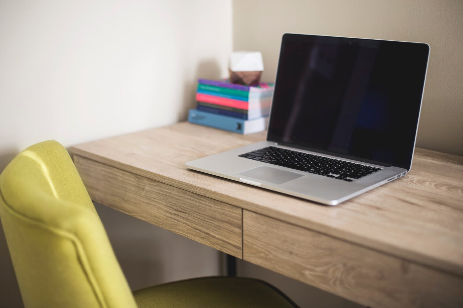 7 Tips for Organizing Your Remote Working Space at Home
