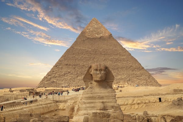 Egypt Cracks Down On NSFW Photos Of Couple Having Sex Atop Great Pyramid