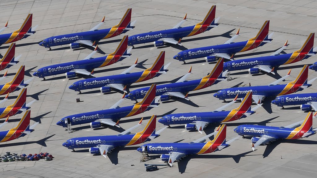 Southwest Airlines Just Made a Bold Move That's Very Different From What Its Competitors Are Doing. Is It Risky or Smart?