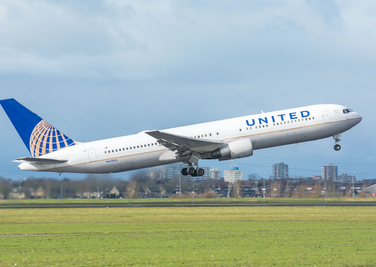 United to add 25,000 flights to its August schedule