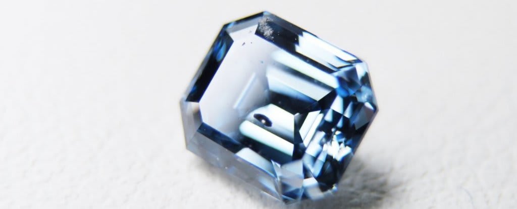 Dead People And Pets Are Being Forged Into Pretty Blue Diamonds - Here's How It Works