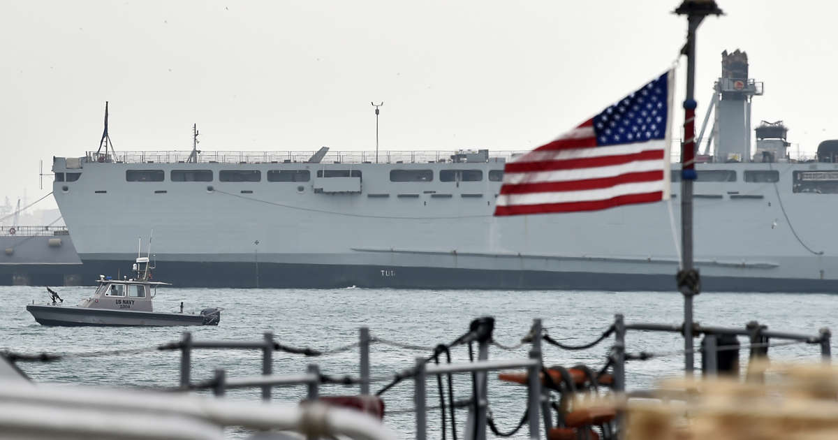 U.S. Warship Sends Warning Shots to Iran's Revolutionary Guard After They Get Too Close