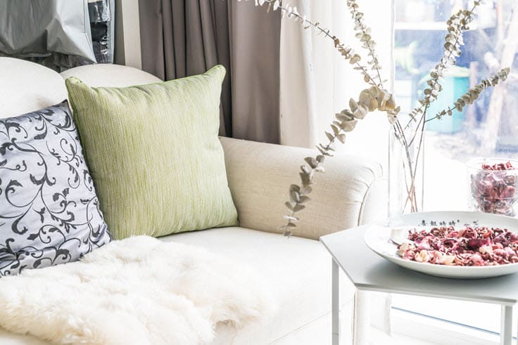 5 Easy & Inexpensive Home Decorating Ideas For A Fresh New Look!