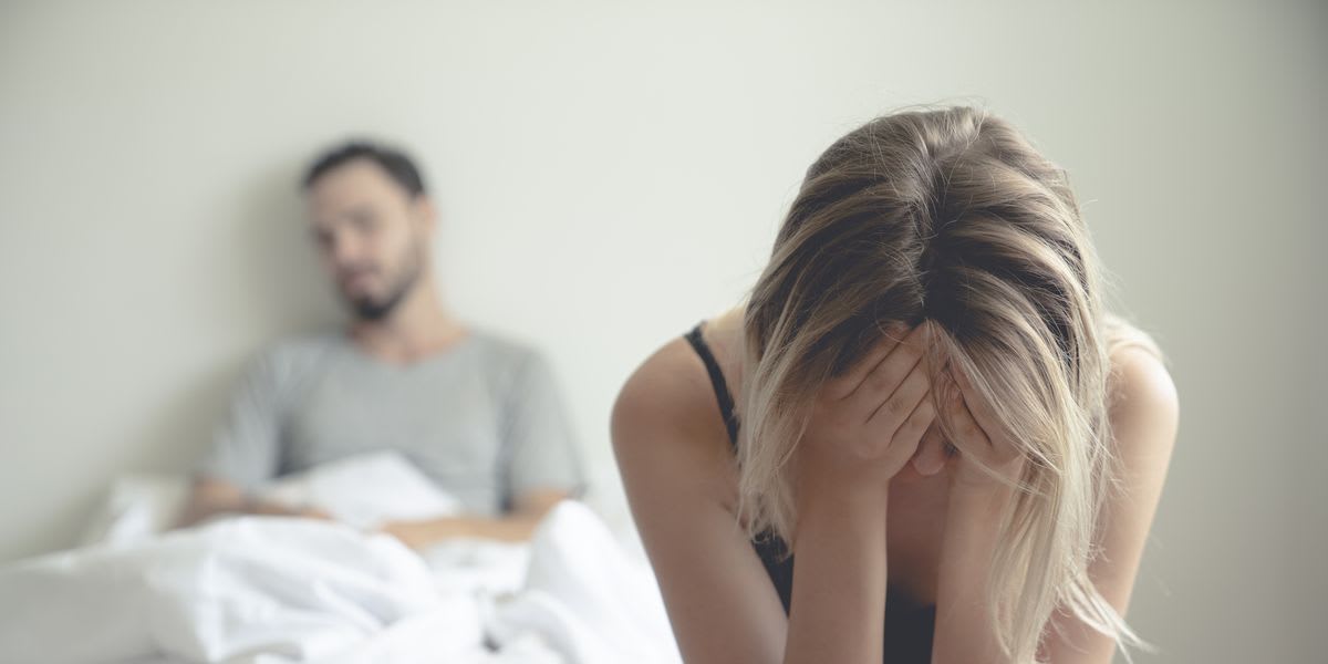 4 Signs You're In A Toxic Relationship, According To An Expert