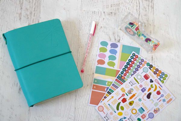 Erin Condren Petite Planner Folio System Review - Retro Housewife Goes Green
