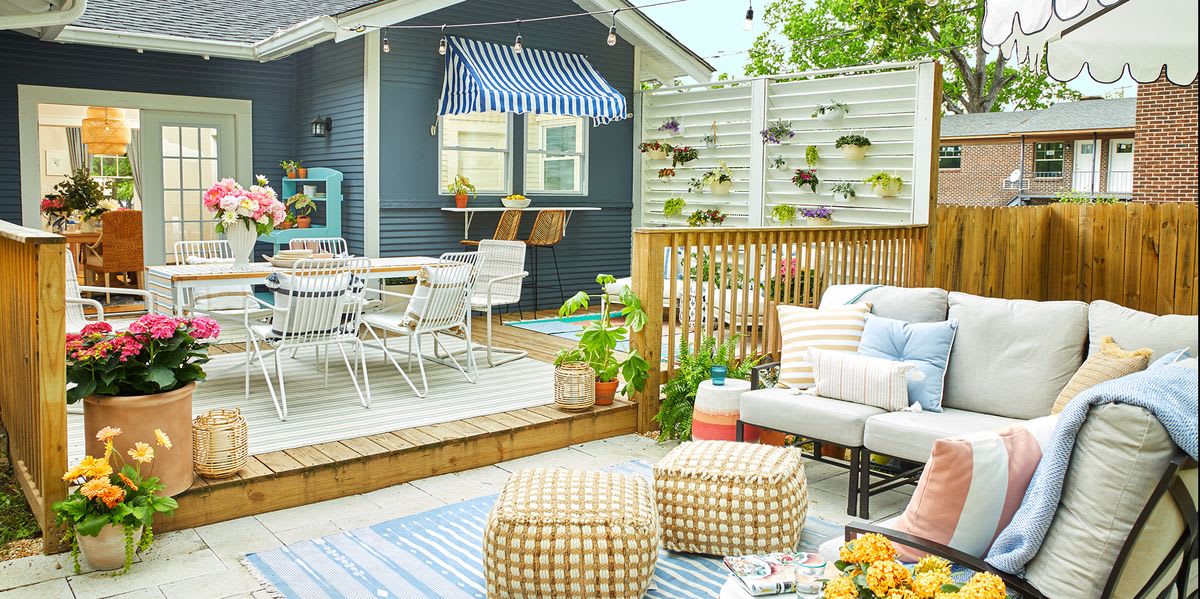 20 Small Backyard Ideas That'll Inspire You to Entertain Outdoors This Summer