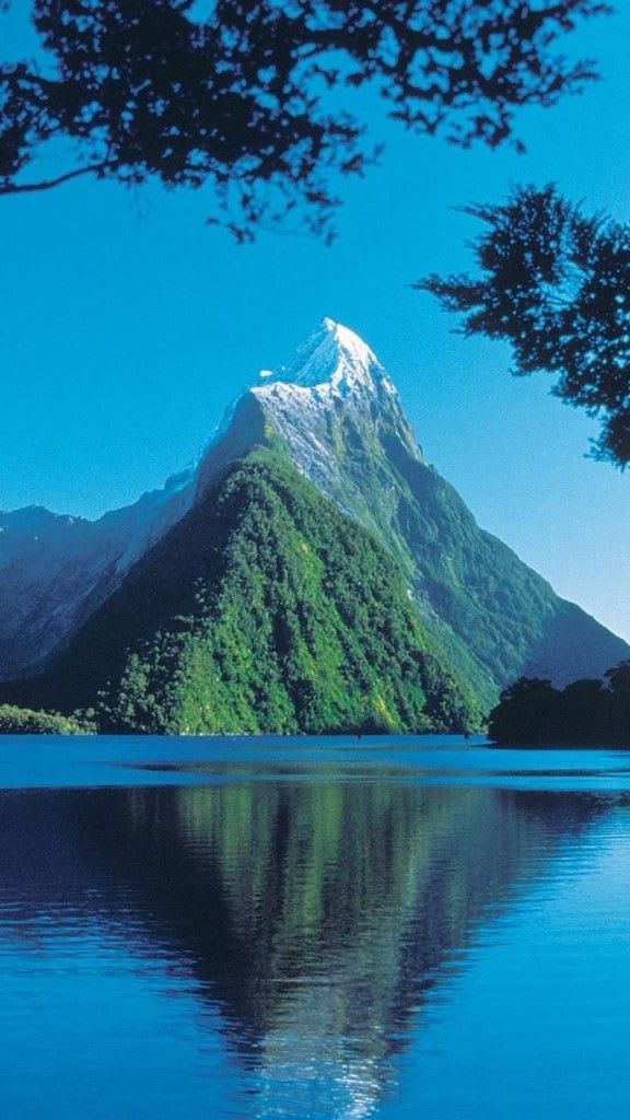 South Island, New Zealand | Beautiful places, Places to travel, National parks