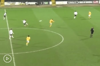 Watch this wonderful Goal, from simply within the half line, that sealed the game in over time for english soccer club notts county - Watch this wonderful Goal, from simply within the half line, that sealed the game in over time for english soccer club notts county