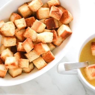 Easy Homemade Croutons for Soups & Salads