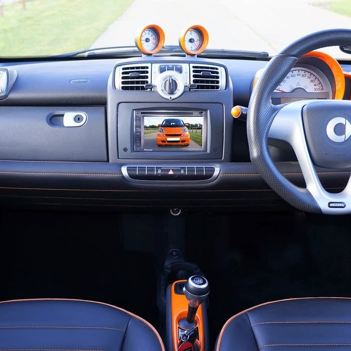 Ironically, smart car alarms expose millions of cars to remote hijacking