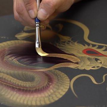 Watch This Artist Paint a Dragon's Body With One Soothing Stroke
