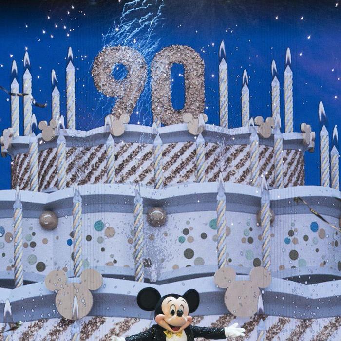 Mickey's Birthday: 9 Ways to Celebrate - Lipgloss and Crayons