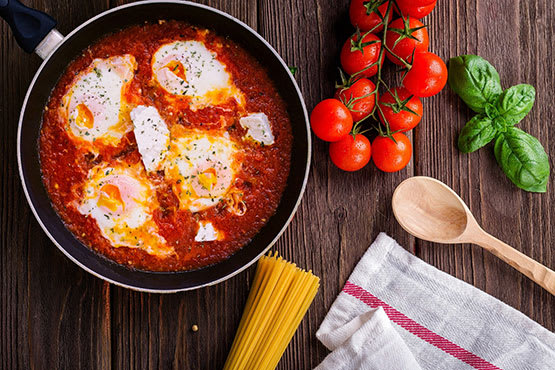 Shakshuka recipes - Eggs in Tomato Sauce