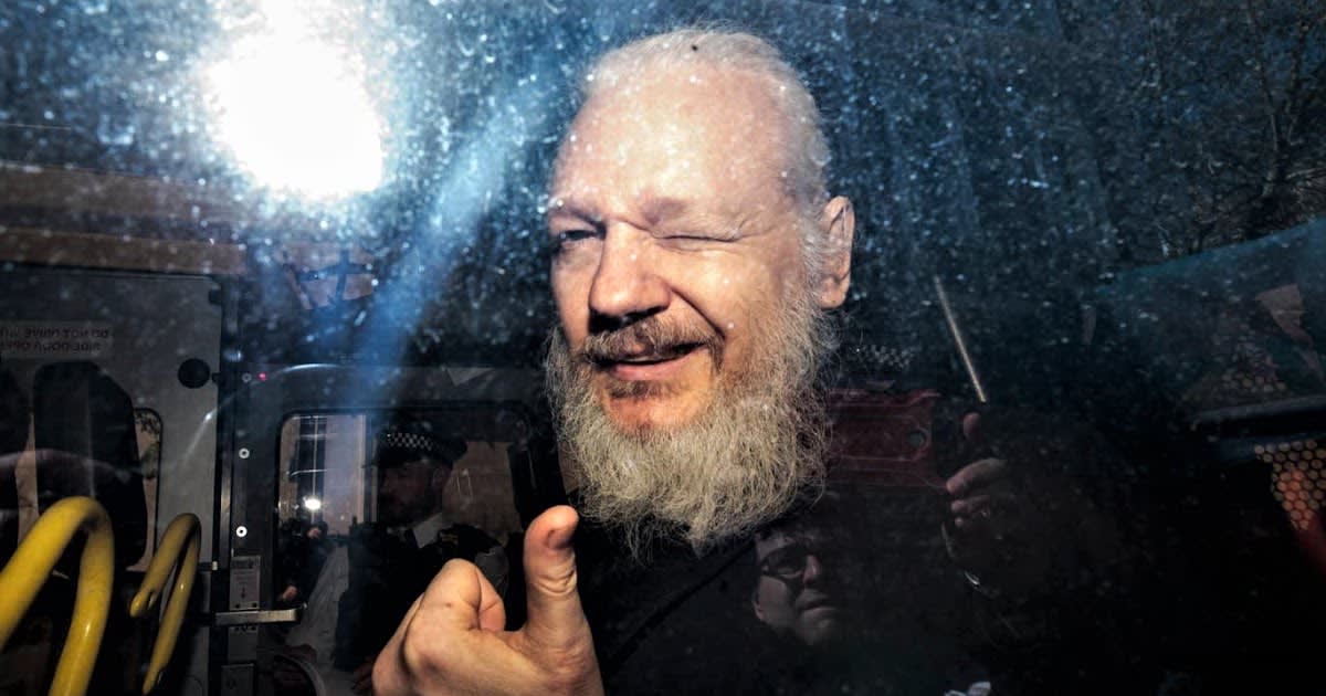 Julian Assange would die in prison if he doesn't receive medical attention, doctors say
