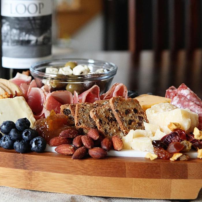 Foolproof Tips For A Beautiful Charcuterie and Cheese Board