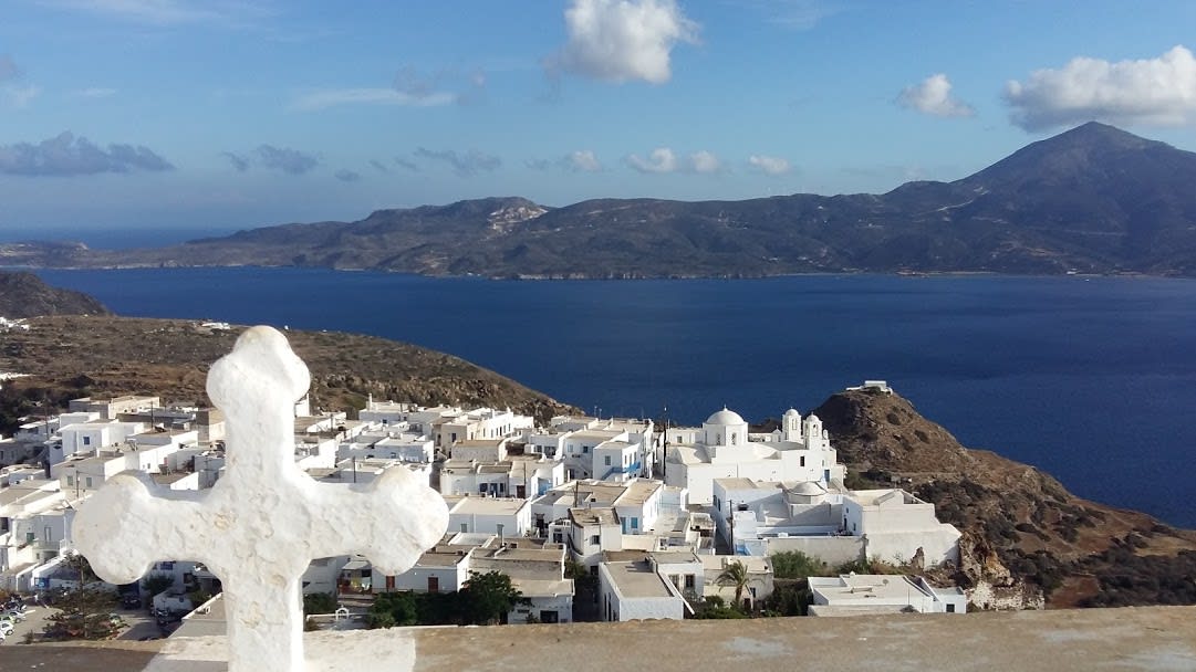 Island hopping in Greece on a budget - Real Greek Experiences
